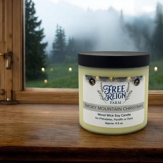 Smokey Mountain Christmas - Blend Of Evergreen, Woodsy Notes, And A Hint Of Smoke | Wood Wick Candle